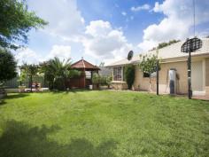 29 SADDLER WAY Glenmore Park NSW 2745 Inspections Sat, 25 Oct 11:00 AM - 11:40 AM Set up high in the Blue Hills estate is the fantastic 4 bedroom Beachwood home. Offering great size bedrooms, double built-ins to all, walk-in robe and en-suite to main. Large formal lounge, formal dining, great size kitchen with gas cooking, dishwasher, meals area and a huge family room. A good size main bathroom, ducted air-conditioning, 3.5kw 16 panel solar electricity system, fully landscaped gardens, late outdoor entertaining, double remote garage with drive through access, and a huge 829sqm block. Located in a quiet street this home is surely one to inspect For Sale OFFERS OVER $625,000 Features General Features Property Type: House Bedrooms: 4 Bathrooms: 2 Land Size: 829 m² (approx) Indoor Ensuite: 1 Living Areas: 2 Toilets: 2 Built in Wardrobes Ducted Heating Ducted Cooling Air Conditioning Outdoor Garage Spaces: 2 Outdoor Entertaining Area