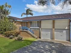 29 Patricia St Killarney Vale NSW 2261 Quality Family Home with In Ground Pool!!!
Set in an established Killarney Vale Street is this quality family
home. Inside is a good sized living area, separate dining, galley style
kitchen and second living area. The bedrooms are a good size and the
main features a walk in robe and ensuite. Outside there is an elevated
rear deck capturing a pleasant outlook and an in ground pool just in
time for summer. A double lock up garage completes the package. Call
Justin to arrange your inspection today!!!
Property Snapshot
Property Type:
House
Construction:
Brick
Land Area:
588 m 2