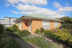 2/1B Elwick Road, Glenorchy Tas 7010 Offers Over $229,000 A delightful low maintenance brick unit, has an excellent floor plan, includes 2 bedrooms with built-ins, bathroom with a bath, separate shower, toilet and laundry, carport, gorgeous well maintained gardens and fully fenced private back yard. Ample parking with a carport right at the back door, and best of all for those who like to walk it is just a pleasant stroll to Northgate and everything in the surrounding location. This absolute gem has been affordably priced and will be gone in the blink of an eye, call now to inspect.