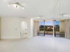 29 Roslyn Gardens, Elizabeth Bay NSW 2011 The Plaza - Spacious Two Bedroom Apartment
This
spacious and neat two bedroom apartment features security entrance with
lift access, large bedrooms both with built-in robes, entertaining
sized living area opening out onto a east facing balcony that takes in
the fantastic district views & internal laundry facilities.
Set in an ideal location convenient for world-class restaurants,
bars, cafes & shopping & easy access to the harbour & CBD.