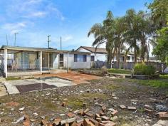 27 Oxley Rd Killarney Vale NSW 2261 UNDER CONTRACT - BOND, JUSTIN BOND'
Situated in a quality family suburb on a level 556 sq/m block; the
layout is three bedrooms, one bathroom and kitchen area, the condition
is poor with next to no wall linings, no kitchen and is not livable in
its current state. Ideal for the builder looking for a project or simply
knock it down and build a new home. Either way at this price it won't
last long!!!
Property Snapshot
Property Type:
House
Construction:
Cladding