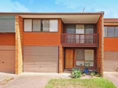 23/22 Jane Street, ARANA HILLS QLD 4054 ARANA HILLS - You will be blown away when you enter this immaculate
three level townhouse. All the hard work has already been done with
fresh paint, floating timber floors and large living areas. The home
includes two bedrooms; main with walk-in wardrobe, modern kitchen &
bathroom and single lock-up garage. Also on offer is a private coverd
entertaining area adjoining the kitchen. Extra features include second
toilet downstairs, full security screens and low body corporate fees.
The complex also includes two pools and is within walking distance to
shops, schools and transport. An inspection will not disappoint.