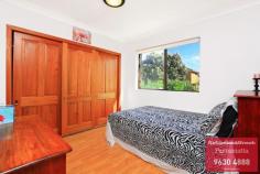 2/75 Weston Street Harris Park NSW 2150 Villa style unit with private courtyard located in quiet street in a small well maintained block. Short walk to Harris Park Station, Parramatta Station, Parramatta shuttle bus, Tway, Parramatta Ferry, Parramatta Westfields and everything offered within. Short walk to local shops, restaurants, medical centre, parks and schools including Macarthur Girls High School. Ready to move in Beautiful bamboo, floating floorboards Upgraded Ikea kitchen with 48mm solid oak hardwood bench top, premium gloss finish with soft close drawers and plenty of storage in kitchen, Miele gas cooktop, led light glass rangehood Non-toxic paint used New roller blinds with double roller blockout/sunshade in bedrooms Upgraded bathroom with floor to ceiling tiles and exhaust fan