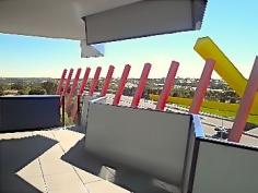 733/38 Mount Alexander Road, Travancore, VIC 3032 Located just 3 km to Melbourne's CBD and 2km to Moonee Ponds shopping district. For investment or owner occupied, this incredible apartment has it all! Apartment features: * Two bedrooms with built-in robes * Open living and dining area * Kitchen with gas cooking top * Modern bathroom * Air conditioning * Secure car space * Large balcony