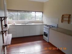 48954 South Coast Highway Marbelup WA 6330 PEACEFUL RURAL COTTAGE Set on a large rural block with
lovely shaded garden, this comfortable cottage provides 2 large bedrooms
each with ensuite bathroom and built-in-robe, open plan living/dining
area heated by a wood fire and/or gas heater, and which opens through
French doors onto the sheltered surrounding verandah/deck. The kitchen
has plenty of cupboard space and gas stove. Large laundry with plenty of
storage shelving. Solar hot water system, polished floorboards and
ceiling fan. The cost of gardening and lawnmowing is included in the
rent. No pets. Available now. (VD)