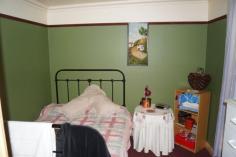 50 Neill Street, Rushworth, Vic 3612 Affordable Housing Set in a Caravan Park environment amongst lush tropical style plantings this attractive 1 or 2 bedroom cedar cabin with large lounge, seperate kitchen plus own off street parking is affordable and very comfortable. Solid fuel heating, UR stove, colonial stye windows with blinds plus your own sun deck. Shower & toilet not connected however park ammentities block is closeby. Suit permanent living or holiday, own your own home, negotiate weekly site fee with park owner & enjoy no council/water rates.