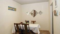 10/31 Head Street 'Carinya Gardens', Forster, NSW 2428 $269,000 OUTSTANDING LOCATION AT "CARINYA GARDENS". * 2 Bedroom unit on the first level, just one block from Main Beach * Featuring 2 balconies with the main including some ocean views * Large open living and dining space with easy access to the main balcony * Spacious main bedroom with private access to the front balcony * Functional kitchen complete with breakfast servery * Bathroom features both shower and bath with a separate toilet * The unit also includes a well ventilated separate laundry * Remote controlled fans are located in the main bedroom and lounge room * Single car garage with internal access * Complex includes in-ground pool and the building has secure access * Great location just minutes walk to the CBD and beach * Currently tenanted at $260.00 per week * Being sold as investment or with vacant possession! Property Snapshot Property Type: Unit Aspect Views: Beach & Urban Views Construction: Double Brick Features: Balcony Close to Shops Close to Transport Coastal Dining Room In-Ground Pool Internal Access via Garage Lounge Pool Storage Verandah Waterview