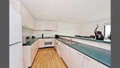 5/1 Kensington Mews Waterloo NSW 2017 For Sale $799,000 Top-floor Stunner Situated overlooking the landscaped gardens of this quality Waterloo security building, this light top-floor apartment boasts an extremely spacious lounge room with a sizeable separate dining. * Two double bedrooms with built ins * Timber floors * Large modern kitchen with gas appliances * Contemporary bathroom & laundry * Sunny North-facing balcony * Undercover parking space * Communal pool, reasonable levies! * Easy access to CBD (Please enter via Kensington Street)