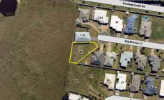 24 Bay Breeze Cl Wondunna QLD 4655 Cheapest in Parklands Estate - 719sqm Block
Don't let great value pass you by! This large
fully serviced block is close to everything that makes Hervey Bay great.
Conveniently located only minutes to schools, sporting grounds, aquatic
centre, shopping centres, cafes, restaurants, marina and beaches.
Families will enjoy the lifestyle they've always dreamed of with room to
play, expand and live! Not to mention ample space for a shed or car
ports to house your boats, caravan, camper and other lifestyle vehicles!
*Elevated 719m2 allotment in quiet cul-de-sac
*Fully serviced by water, power & sewer
*Curbed & guttered at the street
*Local bus services nearby
*Only minutes away from the Hervey Bay CBD
*House and land packages available upon request
Hervey Bay is one of the fastest growing centres in Australia with
forecasts predicting the population to increase to over 100,000 by
2026.With so many new and exciting projects currently approved and under
construction, now is the time to invest in Hervey Bay.
Call us now to arrange an on-site inspection or more details.