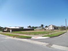 Lot 3, 15 Pioneer Street
Findon
SA
5023 14.18 metre frontage….Wow!
Exciting New Land Release, Will Sell Fast!
Lot 1 of 15 Pioneer Street, Findon is approximately 305sqm with a 12.00 metre frontage (approx).
Walking distance to Seaton Primary School and the recently upgraded
Westside Findon shopping centre comprising of Foodland, Coles and
approximately 29 specialty shops and close to Findon Reserve (Don
Klaeber Reserve) boasting a lovely big oval, Woodville Lacrosse Club,
Woodville District Baseball Club, Findon Kids Cycle Speedway, a
children's play area and multiple tennis courts.
Findon Road and Trimmer Parade are both within easy walking
distance, providing handy access to public transport, restaurants and
cafes, Great Location!
House & Land Packages are with Sterling Homes (Peter Finocchio:
mobile: 0411 170 101) so please call the agent for further details.
Minutes to the Royal Adelaide & Grange Golf Clubs.
Position perfect with close proximity to all necessities including
sporting facilities, entertainment venues and midway to Grange Beach,
Adelaide CBD and Adelaide Airport.
This allotment will sell Very Fast!…..so enquire now before it’s too late !
Make an offer Today!
Note: the proposed plan of land division plans attached are subject
to all necessary consents, therefore refer to the agent &/or
council &/or make your owner further enquiries to satisfy all your
requirements.