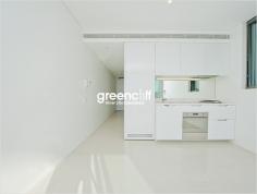 18 Park Lane Chippendale NSW 2008 Dual Keyed Suites from $580 pw with electricity, gas and water included.
“The Mark is the future of vibrant inner city living and a shining
example of all that advanced technologies and bold imaginations can
contribute to modern and sustainable living”
Located at Central Park Chippendale, The Mark has direct access to a
fully equipped gymnasium, an elevated outdoor pool and on your doorstep
is an expansive tree lined park named Chippendale Green. Fashionable
retail outlets, a Woolworths supermarket and various cafes and eateries
such as Din Tau Fung available to your heart’s content.
Moments to Central stations, buses and surrounding Universities makes living at Central Park the ultimate in downtown living.
The Mark is the ultimate lifestyle precinct.
The apartments boast intelligent and lifestyle-savvy interiors, features
- Ducted air conditioning
- Loggia for indoor/outdoor living
- Fridge and washer/dryer included
- European kitchen appliances/stone bench tops
- The latest bathroom fittings and design
- Selection of timber/tiled flooring to the living areas/carpeted bedrooms