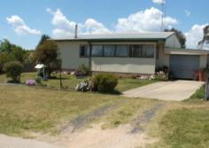 15 McMahon St Uralla NSW 2358 210000 Well presented older 3 bedroom home. Lounge with wood heater, older style country kitchen, dining room, garage, separate studio or garage with dual access, nice block in Woodville location of Uralla. This property feels like a real home, currently rented, affordable property would suit investor or first home buyer. Contact Peter Ryan on 67785000 or A/H 67787048, Bedrooms 3 Bathrooms 1 Garages 1 Land Area 1100 m2