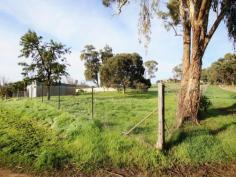 Lot 2, 35 Neates Road Campbells Creek Vic 3451
Showcasing views to the North, East and South, and situated in a very quiet location.
Offering a spacious, scenic building block of 1407m2
Features a large country shed (with power), incorporating a
studio/garage, machinery shed and tool shed, plus a 23,000 litre
capacity concrete water tank.
The Horse paddock featuring a graceful pink flowering gum tree, has
access to small stable.There is Abundant bird life including
kookaburras, eastern rosellas, king parrots, blue wrens and honeyeaters.
Town water, mains power and sewer will be provided to the boundary.
All this just a short 5 minute drive to Castlemaine CBD and V Line Railway Station (providing hourly services to Melbourne).
Secure this Lifestyle Land and Start Building your Dream Home Today!