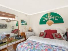 9/115 Oaks Avenue Dee Why NSW 2099 Offers over $450,000 Affordable & 100m to beachfront An envious beachside lifestyle awaits with this great apartment ideally located only one hundred metres from glorious Dee Why beachfront and its trendy cafe strip. This property boasts a spacious living area and large East facing balcony, ideal for entertaining. The original open plan gas kitchen is generous. The property is enhanced by laundry facilities and large lock up garage. With transport, shops and all the conveniences and all amenities associated with the area on your door step. Property Snapshot Property Type: Apartment Aspect Views: East Construction: Double Brick Zoning: RESIDENTIAL Features: Balcony Close to schools Close to Transport Verandah
