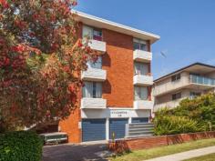 9/115 Oaks Avenue Dee Why NSW 2099 Offers over $450,000 Affordable & 100m to beachfront An envious beachside lifestyle awaits with this great apartment ideally located only one hundred metres from glorious Dee Why beachfront and its trendy cafe strip. This property boasts a spacious living area and large East facing balcony, ideal for entertaining. The original open plan gas kitchen is generous. The property is enhanced by laundry facilities and large lock up garage. With transport, shops and all the conveniences and all amenities associated with the area on your door step. Property Snapshot Property Type: Apartment Aspect Views: East Construction: Double Brick Zoning: RESIDENTIAL Features: Balcony Close to schools Close to Transport Verandah