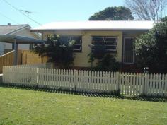 2a Plume Street Redcliffe Qld 4020 Run don't walk - Hot Redcliffe Buy Our interstate investor says sell so make your best offer ASAP. Situated in central Redcliffe is this solid low set home within walking distance to shops, transport and the park 2a Plume Street features; > Three bedrooms > Balcony off dining > Carport > Garden Shed all of this set on a good sized block in Redcliffe. David Teasdale 0403751551