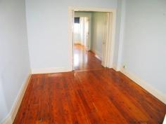 4/37 Elizabeth Bay Road Elizabeth Bay, NSW 2011 This peaceful and comfortable One Bedroom plus Study features a renovated bathroom with marble vanity, polished floorboards throughout, and high ceilings. Also includes the conveniance of a washer/dryer and wardrobe. Quietly located at the rear of the building only minutes to cafes, shops, transport and parks. Features » Polished Timber Floors » Combined Washer/Dryer » Seperate Study Area » Renovated Bathroom » Art-Deco Security Building