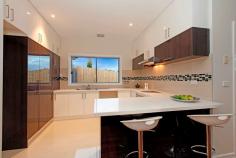 1-6/24-26 Don Street, Reservoir, VIC 3073 Flexible floorplans with bedrooms & bathrooms both downstairs & upstairs sun filled large living & hotel style fully tiled bathrooms makes living in this boutique development easy. Polished timer floors, stone benches, heating/cooling and a quiet residential location only adds to the appeal. FHOG available if applicable Substantial private courtyards Parklands, schools & transport close by
