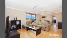 7/58 Prospect Street Rosehill NSW 2142 TOP FLOOR STUNNER, SMALL BLOCK OF 8 Don't miss out on this conveniently positioned unit providing ample space on the fringe of the Parramatta CBD, offering both a convenient and modern style of living. Boasting contemporary finishes and layout, this 2 bedroom unit is ideal for the first home buyer as well as providing guaranteed income for today's investor. Just a short walk to necessary amenities such as childcares, primary schools, local supermarkets including Woolworths & ALDI, close to the M4 & Rosehill Gardens yielding for a convenient lifestyle. Further features include: 2 car lock up tandem garage Freshly painted & floor boards through out Open plan lounge & dining area flowing onto balcony Stunning stainless steel finish kitchen with brand new appliances Brand new bathroom with contemporary shower & bathtub Built in wardrobe & internal laundry
