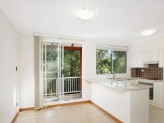 67/147 TALAVERA ROAD Marsfield NSW 2122 Offers Over $650,000 Full Brick & Top Position Well presented, Top location within walking distance to Macquarie Shopping Centre, the University and station. This full brick townhouse offering: ** 2 generous bedrooms with built in robes ** Spacious living & dining area ** 2 bathrooms, main bedroom with ensuite ** Beautiful modern kitchen ** Timber floors ** Internal laundry ** Private courtyard, balcony and lock-up garage with storage space. ** Facilities include an in-ground pool ** Close to bus stop, easy access to M2 and business corridor. Property Snapshot Property Type: Townhouse Construction: Brick Features: Balcony Built-In-Robes Close to schools Close to Transport Dining Room Formal Dining Room Formal Lounge Fully Fenced Yard