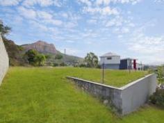 2 Panorama Court, North Ward, Qld 4810
From this absolute pinnacle position be dazzled by the views over
North Ward and Cleveland Bay. Enjoy watching the boats cruise to
Magnetic Island and be mesmerised by amazing sea-breezes and the ever
changing night lights. Rare opportunity to secure 418 m2 block of land
in a blue chip area on this highly sought after position of Stanton
Hill.
Approval for a 3 level residence.
Elite enclave in North Ward !!! Opportunity is knocking!!!
For Sale
$598,000