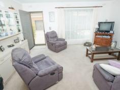 1/4 - 6 Mary Street Benalla Vic 3672 $162,000 Delightful rejuvenated 2 bedroom brick veneer unit located handy to main shopping centre. Recently redecorated with remodelled kitchen, new bathroom & new floor coverings. Lock-up garage & beautiful garden surrounds round off this value for money property. Move quick to inspect this good buy ! Read more at http://benalla.ljhooker.com.au/6VXFKS#okUjTlDsSxOeQBp9.99