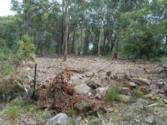 35 Watersleigh Ave Mallabula NSW 2319
As this is a virgin block, you will have the freedom to design and
build your perfect home to take advantage of the beautiful waterways and
bushland, the ultimate sea and tree change all in one.
Build your very own driveway to heaven when you build your
dream-home on this beautiful block of land. This larger than average
block (approx. 860m2) is surrounded by bushland with magnificent water
views to the north, east and west. It is situated high on a hill with
water-front reserve to the front and wildlife reserves at the rear of
the property, it can't be built out.
The location of this block is in Port Stephens on the Tilligerry
Peninsular, 40 minutes from Newcastle and 2.5 hours from Sydney via the
M1 freeway.
The local Port Stephens Council has protected the area with wildlife
habitats and corridors adjacent to all building blocks adjoining koala
areas. This will ensure future generations will be able to see these
wonderful animals, in the wild, in your neighbourhood.
Water, sewage, electricity and phone connections are available at the front boundary.