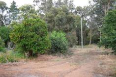 34 Steere St Balingup WA 6253 This
easy to build-on 1045sqm lot within a short stroll to the cafe strip of
magical Balingup is just the spot for the retiree or lifestyle changer
to build a dream home. The lot is serviced with power, water, telstra
with frontage to bitumen road and views to bushland. Come and
experience the magic of Balingup with its Medieval Festival, Small Farm
Field Day, Telling Tales and many other community activities to involve
the mind, body and soul. Great buying at this price! - See more
at:
http://bridgetown.harcourts.com.au/Property/588563/WBR5652/34-STEERE-STREET#sthash.Rdle84ap.dpuf This easy to build-on 1045sqm lot within a short stroll to the cafe strip of magical Balingup is just the spot for the retiree or lifestyle changer to build a dream home. The lot is serviced with power, water, telstra with frontage to bitumen road and views to bushland. Come and experience the magic of Balingup with its Medieval Festival, Small Farm Field Day, Telling Tales and many other community activities to involve the mind, body and soul.