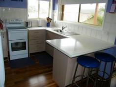 2/7 Margaret St Point Clare NSW 2250 $375,000 Take this chance to get yourself into the property market with is well presented upstairs unit. The residence offers open plan loungeroom and dining area with timber floating floors, For all year round comfort windows have fitted with new plantation shutters Two generous sized bedrooms both with built-in wardrobes /Study or third bedroom all with carpet i Light and airy kitchen has plenty of bench top and cupboard space, Bathroom with bath and separate shower, toilet Downstairs laundry and storage room with access to the single lock up garage Views looking over to Gosford from the balcony Tiered, Private enclosed courtyard with established plants and gardens Read more at http://woywoy.ljhooker.com.au/8MMH30#IwB3kU2RRTjcEDgu.99