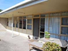 1/17 Prince Street Coffs Harbour NSW 2450 Offers Over $199,000 Looking for a 3 bedroom beachside unit, with a single lock up garage? Then look no further. This is an adorable unit that features 3 bedrooms and 1 bathroom. Throw in its clean and tidy living area, extraordinary low price and solid construction. Additionally you'll approve of its modest bathroom, peaceful street and great floor plan. And it boasts a position to match, being just a short stroll to the beach and a 5 minute drive from Park Beach Plaza. At only O/O $199,000, this unit is perfect for first home buyers and investors. Don't hesitate, call to arrange an inspection today. Read more at http://woolgoolga.ljhooker.com.au/37THCC#Q5jBTxjvuvDMUwch.99