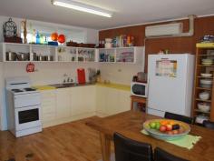 1/17 Prince Street Coffs Harbour NSW 2450 Offers Over $199,000 Looking for a 3 bedroom beachside unit, with a single lock up garage? Then look no further. This is an adorable unit that features 3 bedrooms and 1 bathroom. Throw in its clean and tidy living area, extraordinary low price and solid construction. Additionally you'll approve of its modest bathroom, peaceful street and great floor plan. And it boasts a position to match, being just a short stroll to the beach and a 5 minute drive from Park Beach Plaza. At only O/O $199,000, this unit is perfect for first home buyers and investors. Don't hesitate, call to arrange an inspection today. Read more at http://woolgoolga.ljhooker.com.au/37THCC#Q5jBTxjvuvDMUwch.99