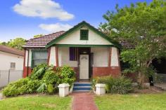 1/32 Pine Street Marrickville NSW 2204 Affordable family home of character and charm
This single level residence represents the perfect opportunity
to purchase an affordable home in the sought after suburb of
Marrickville. In a boutique strata of only two properties, the home is
set on a quiet tree lined street and has retained much of its
traditional character. Ideal for a growing family, there are three
generously sized bedrooms, two separate living areas and a low
maintenance rear yard along with a covered parking space. There is
plenty of scope here for buyers to perform a creative transformation to
further add value in the future. The property is conveniently located
with a variety of cafes, shops and transport options close by. Marrickville, 2204 Marrickville
has gained a reputation as an ideal place to live thanks to its
excellent lifestyle amenities, cultural diversity and affordable real
estate. Adding to the area’s popularity has been the recent increase in
new cafes, wine bars and specialty stores that has given the area a hip,
eclectic feel. Marrickville also boasts close proximity to the CBD and Sydney International Airport along with excellent transportation links to and from the city. For more information contact: Filippo D’Arrigo of Raine&Horne Marrickville 0416 118 621 Youseff Chmait of Raine&Horne Marrickville 0418 291 818