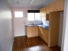3/33 Shottery Street Yeronga Qld 4104 $295,000 Attention Inner City Dwellers Unit - Property ID: 765431 Live the high life! Just minutes from the happening city centre. This is cheapest 2 bedroom unit so close to the heart of the City. Ideal for the investor or the young professional. *2 bedrooms *1 bathroom *Eat in kitchen *Open plan *1 car garage *Low Body Corp fees