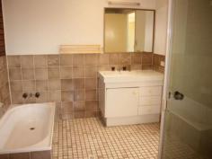 1 -12 McBain Kallangur QLD 4503 DETAILS ID #: 1616259 Price: OFFERS OVER $265,000 Type: Townhouse Bed: 2 Bath: 1 Car: 1 A RARE OPPORTUNITY Get in quick to inspect this beautifully positioned 2 bedroom townhouse. Walk to Kallangur village or simply catch the bus to Westfields Northlakes or Petrie rail from the bus stop conveniently located out the front of the complex. Some of the great features include built-ins in the bedrooms, sizable bathroom, internal access to lock up garage, lovely high cathedral ceilings and great pergola area adjoining your own private yard. If your looking for a great investment or simply looking in down sizing then this is the one for you.