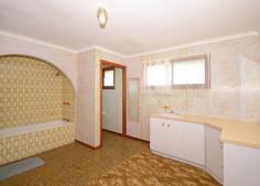 6/373 Charlton Esplanade Scarness Qld 4655 $289,000 Grandiose beachside apartment Unit - Property ID: 746179 Being amongst the larger 3 bedroom apartments of Hervey Bay and being over 3 levels, this would have to be the best value apartment in Town. Features include: o 3 Massive bedrooms with built-ins o 1 Bathrooms o Over sized garage with storage space o Huge lounge with built-in bar o Balcony o Very low body-corp fees o Stunning beach across the road This apartment is as large as a family home and is sure to sell fast, secure your dream now and inspect before it's too late