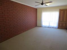 10/9 Tretter Street Morphett Vale SA 5162 $225,000 - $235,000 Property Information Open Home Dates:Sunday 22 Feb 12:30 PM - 1:00 PMFIRST OPEN INSPECTION SUNDAY 22ND FEB 12.30PM-1.00PM Beautifully presented, quietly located, a nice home or investment! * 2 bedrooms, both with walk in robes * Spacious lounge/dine * New kitchen * Updated bathroom/laundry * Ducted cooling * Paved courtyard and garden shed * Close to shopping, services and transport Tenure Freehold Approx year built 1984 Property condition Renovated Property Type Unit Garaging / carparking Open carport Construction Brick Joinery Timber Roof Tile Insulation Ceiling Walls / Interior Brick Flooring Carpet and Tiles Window coverings Blinds Heating / Cooling Ducted Property features Smoke alarms Kitchen New, Separate, Upright stove, Rangehood and Finished in Laminate Living area Open plan Main bedroom Double, Built-in-robe and Ceiling fans Bedroom 2 Single and Built-in / wardrobe Laundry In bathroom Views Urban Aspect East Outdoor living Entertainment area (Uncovered and Paved), Garden Fencing Fully fenced Land contour Flat Grounds Tidy Water heating Electric Water supply Mains Sewerage Mains Locality Close to schools, Close to transport, Close to shops