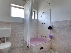 6/152 Sturt Road Warradale SA 5046 $219,000 - $239,000 Property Information Beautifully located to Westfield Marion shops, Oaklands Railway Station and short drive to Jetty Road, Brighton. Fantastic opportunity for a 1st home buyer/investors delight with all these facilities close by. This upstairs unit features 2 x large bedrooms, spacious lounge room with access to the balcony, gas appliance kitchen, plus 2 x reverse cycle split system air conditioning, ceiling fans throughout. Well maintained group of 6, detached single carport and only $200.00 per quarter strata fees. Again this unit will make a fantastic investment or 1st home. Very affordable living close to beaches and major shops. As the heading says location, location, location. Property Type Unit