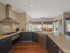29 Banjo Paterson Dr Pakenham VIC 3810 PROPERTY DETAILS NEG OVER $460,000 ID: 319575 Land Area: 687 m² PORTER DAVIS BEAUTY IN HERITAGE SPRINGS Inspection Times: Sat 28/02/2015 02:00 PM to 02:30 PM This brilliant 4 bedroom home in the sort after Banjo Paterson Drive has all the usual Porter Davis trimmings. The home features an oversized master bedroom with full ensuite and big WIR, the remaining bedrooms all with BIR's. There are 3 separate living areas plus meals. The centrally located kitchen has plenty of bench and cupboard space. High ceilings throughout with ducted gas heating and evaporative cooling. There is also a large split system air conditioner. From the family room you move out to a very private and peaceful alfresco, no problems entertaining in this house. Double garage and landscaped gardens all on a 687m2 (approx) allotment