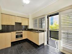 6/8 ST NEOT AVE, POTTS POINT NSW 2011 Situated in the heart of Potts Point, and only moments to Wooloomooloo Wharf and Sydney CDB, this modern 2 bedroom apartment features a separate lounge, eat in kitchen with dishwasher, internal laundry, modern bathroom and a entertainers balcony. Recently updated, it has near new carpet, crisp white plantation shutters and intercom access. The block itself has also undergone an extensive renovation and is immaculately presented. Contact Montana for an inspection 0404 833 392 Price:$750 P/WProperty Type:ApartmentBond:$3,000Bedrooms:2Bathrooms:1Contact:Montana 0404 833 392