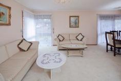 21 Bellbrook Dr Dandenong North VIC 3175 $500,000+ Auction Saturday 28-Mar-2015 @ 1:00pm Internet ID 314298 Property Type House Features Air conditioning, Heating - gas, Dishwasher, Shed, gas hot water service, Ducted heating IMMACULATE JENNINGS 'HOLLYWOOD' IN PRIME LOCATION. NOTE CHANGE OF AUCTION DATESet on an elevated corner lot, this spotless home features great views and a terrific floorplan with 3 bedrooms + study. Superb living area with spacious lounge, formal dining, hostess kitchen with WO & HP plus large rumpus opening to private patio. Includes quality fittings, d/heating & full ensuite to master. Externally a double garage with separate workshop, storage shed, water tanks & 2nd drive complete the package. Surrounded by quality properties and close to schools, shops & transport
