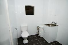 9/10 Leonard Avenue Surfers Paradise Qld 4217 179,000 Now is a great time to invest in a one bedroom apartment so close to central Surfers Paradise and beach. With the property market running hot, you need to buy now to beat the price increases. This fully renovated one bedroom apartment is within minutes walk to the main river, parks, central Surfers Paradise and beach. Features Include: - Fully renovated - One bedroom + bathroom - Internal laundry - Off Street parking - Low Body Corporate fees - Easy walk to Surfers Paradise - Currently tenanted @ $250.00 per week until 14.06.15 - Body Corporate approx. $35.60pw - Rates approx. $1505 annually Property Details Bedrooms 1 Bathrooms 1
