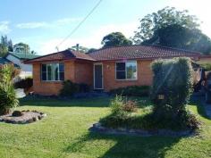 10 Batar Creek Rd Kendall NSW 2439 $325,000 This very tidy three bedroom brick veneer and tile home is great buying. Lounge, dining/kitchen with wood heater and air conditioner. Large covered rear veranda and fantastic 786m2 level yard. Walk to primary school, swimming pool, services club, train station and river. First home or investment, this home would be perfect. We have obtained all information from sources we believe to be reliable; however, we cannot guarantee its accuracy. Prospective purchasers are advised to carry out their own investigations. Property Type House Property ID 11090109327 Street Address 10 Batar Creek Road Suburb Kendall Postcode 2439 Price $325,000 Land Area 786 sqm Air Conditioning Fire Place