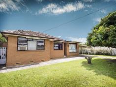 21 Ace Ave Fairfield NSW 2165 INTERSTATE OWNER ORDERS SALE Situated close to Fairfield CBD is this great brick home offering 3 good size bedrooms with built-in to main. Featuring timber flooring throughout, air conditioning and an enclosed sunroom. Owners instructions are clear and want the property sold. With a good block size of 556sqm and a 20m frontage this home will not last. Property Snapshot Property Type: House