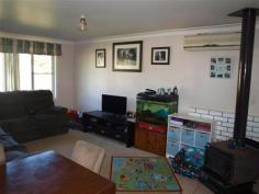10 Batar Creek Rd Kendall NSW 2439 $325,000 This very tidy three bedroom brick veneer and tile home is great buying. Lounge, dining/kitchen with wood heater and air conditioner. Large covered rear veranda and fantastic 786m2 level yard. Walk to primary school, swimming pool, services club, train station and river. First home or investment, this home would be perfect. We have obtained all information from sources we believe to be reliable; however, we cannot guarantee its accuracy. Prospective purchasers are advised to carry out their own investigations. Property Type House Property ID 11090109327 Street Address 10 Batar Creek Road Suburb Kendall Postcode 2439 Price $325,000 Land Area 786 sqm Air Conditioning Fire Place