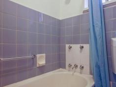 13/124 Margaret Street Orange NSW 2800 $85,000 Where else can you buy a property in Orange only 6 blocks to the main street for $85,000 and rent it out for potentially $140 - $150 a week - what a return on your investment. Located on the first floor this unit has a single bedroom with a built in wardrobe, living area with a nice leafy outlook, freshly painted bathroom and a galley style kitchen, plus common car parking area underneath the building. Start your real estate portfolio here today. Features General Features Property Type: Unit Bedrooms: 1 Bathrooms: 1 Indoor Toilets: 1 Outdoor Carport Spaces: 1 Other Features Close to Schools,Close to Shops,Close to Transport