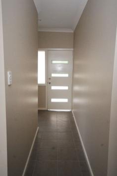38 Southview St West Tamworth NSW 2340 $199,000 Fully renovated, 3 bedroom home on a low maintenance block, currently returning $290.00/week, that makes for an extremely strong 7.5% return!!!!! Rebuilt from the ground up, large open living spaces, as new kitchen, laundry & bathroom. Single carport, securely fenced. Close to schools & shopping, this one ticks a big box for investors in every way! Property Details Bedrooms 3 Bathrooms 1 Car Ports 1 Land Area 451 m2