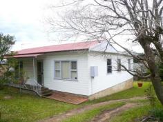 8 Matthews Parade Point Clare NSW 2250 Position And Potential Set on a near level 544sqm corner block this property could be developed further subject to council approval. Charming 3 bedroom cottage featuring high ceilings, polished floors and sun filled living areas. Position plus, being only 100 metres to the waterfront, cycleway and walking distance to rail, bus, local shopping centre and primary school. Currently rented to good tenant in a fixed term expiring September 4, 2015. Fantastic opportunity for the first home buyer or investor. Be quick to inspect. Open house cancelled this Saturday Property Snapshot Property Type: House Land Area: 544 m2