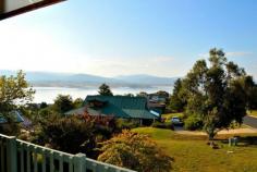 3/26 Rainbow Drive, Tyrolean Village Jindabyne NSW 2627 155000 With views to dream of Karoonda 3 is a 2 bedroom unit in original condition. Open kitchen and living area, 2 bedrooms and 1 bathroom. The front deck will provide a beautiful perch to take in the views that Lake Jindabyne and the Snowy Mountains offer. There are few offerings like this especially in Tyrolean Village. Book your inspection with Michael. Balcony Bedrooms 2 Bathrooms 1 Off Street Parking 1 Floor Area 50 m2