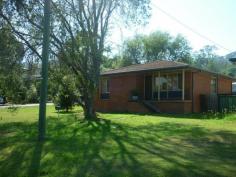5 Donald St Kyogle NSW 2474 $216,000 This solid brick home features 3 bedrooms, inside laundry and a spacious size lounge room. It also sits on an easy maintainable 632.3 sqm block. Due to it's affordability and low maintenance the home makes a perfect investment or a great first home. This property is well priced and is well worth an inspection. Call me today! Property Details Bedrooms 3 Bathrooms 1 Land Area 632.3 m2