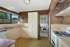21 Cotentin Rd Belrose NSW 2085 What an Opportunity A unique opportunity for a young family, home renovators or investors to enter the Belrose property market. Just a short stroll to Belrose Primary School, Ralston Avenue shopping centre and city/Chatswood buses. Sitting on a level block of 702sqm, 21 Cotentin Road is a cosy single level home owned by the same family for 26 years. Only 10 minutes to the beautiful Northern Beaches, Warringah Mall and Chatswood. Move in and create your dream home. * Main bedroom with ensuite, walk-in-robe, dressing room * Spacious family bathroom * North facing kitchen with gas cooking * Good size lounge room, separate formal dining and casual dining in kitchen * Study/office in garage * Gas floor heating * Double lock-up garage * Large grassed front yard * Small paved courtyard at rear Property details Price: Offers Over $1,100,000 4 beds | 2 baths | 2 cars Property overview Property ID: 1P1795 Inspection: As Advertised or by Appointment Property Type: House Land Size: 702 m² (approx) Garage: 2